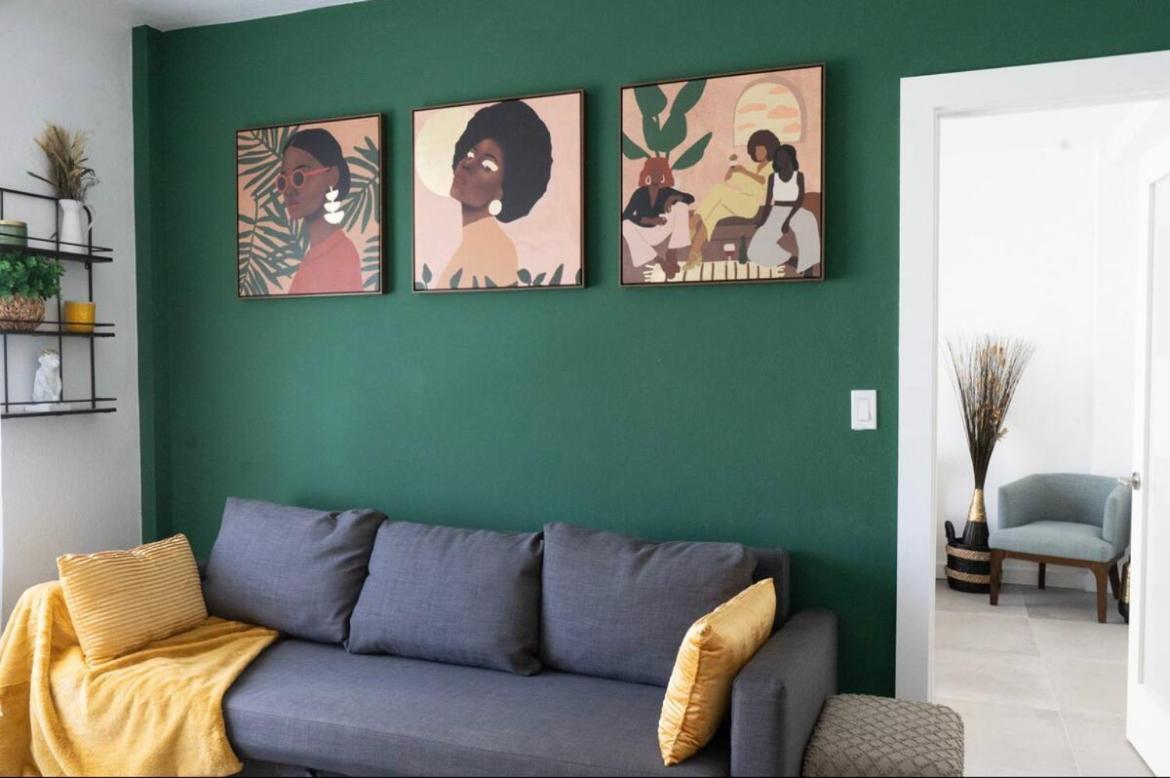 Newely Remodeled Apartment Only 1 Min To The Beach! ไมอามีบีช ภายนอก รูปภาพ