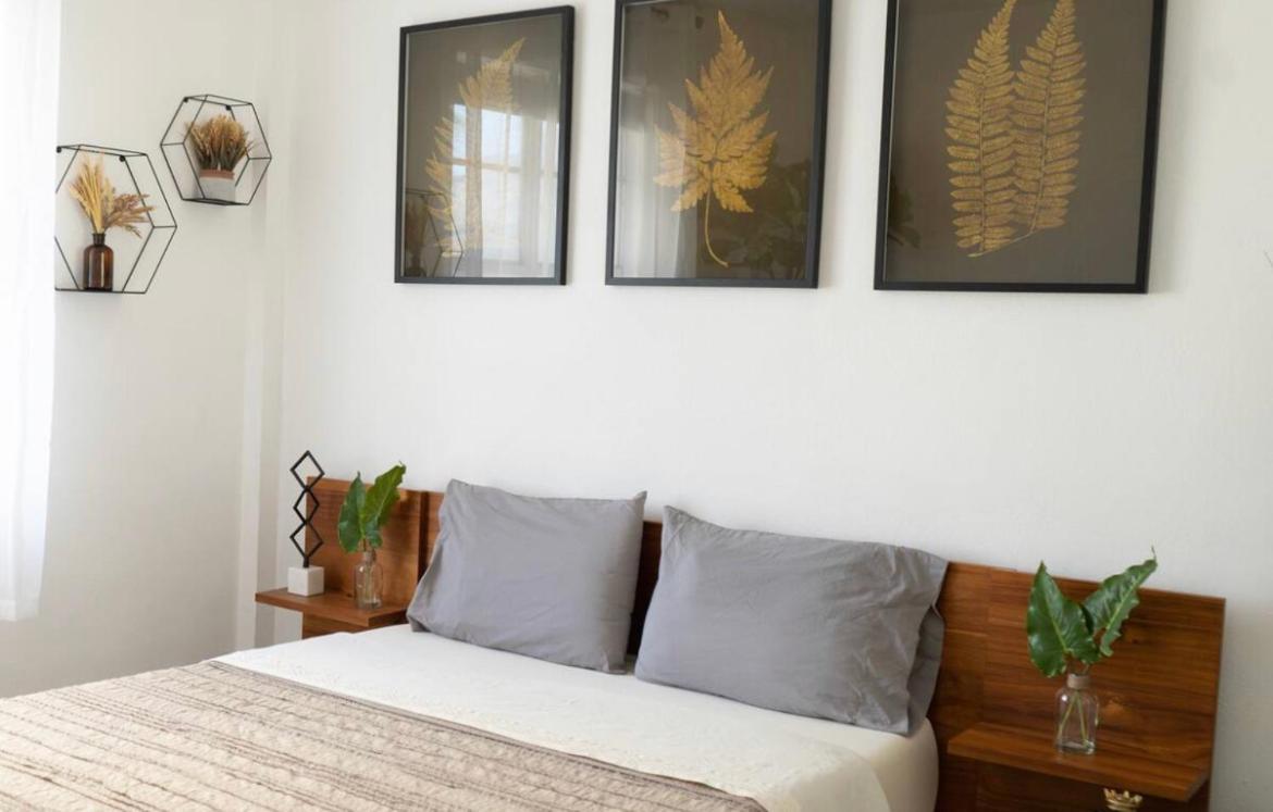 Newely Remodeled Apartment Only 1 Min To The Beach! ไมอามีบีช ภายนอก รูปภาพ